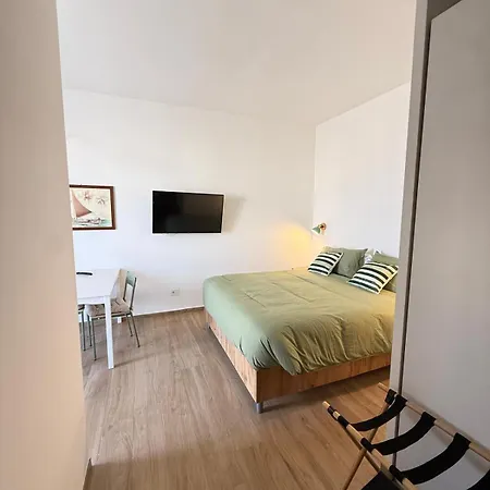 Jlh Aparts 2 - Just Like 2 Apartment Bari
